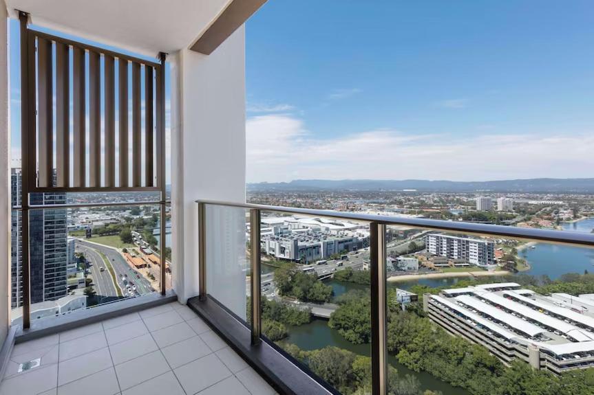 Beach Residences 2-Br River View Guldkusten Exteriör bild
